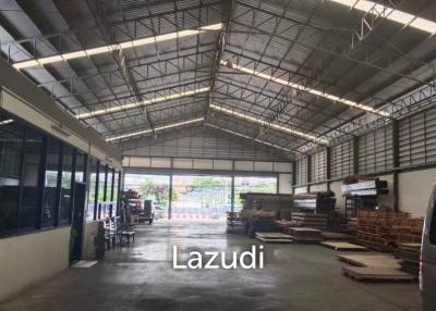 1,600 Sqm Warehouse at Teparka Km.3 for rent