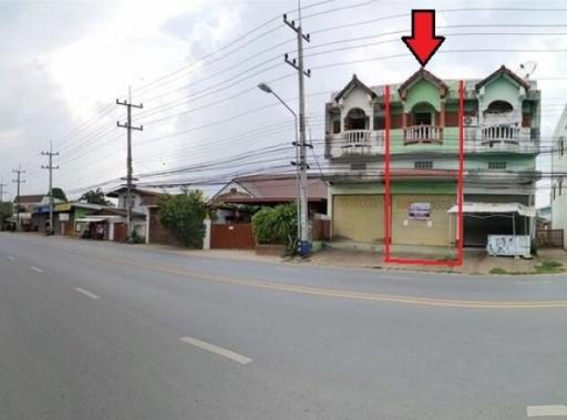 Commercial building Phrae