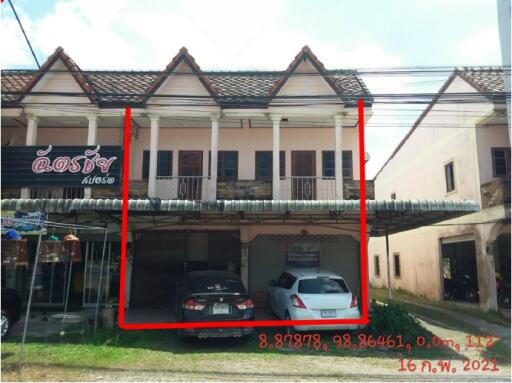 Commercial building Phanom Sarakham-Surat Thani