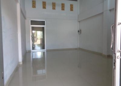 Commercial building Muang Chumphon-Chumphon