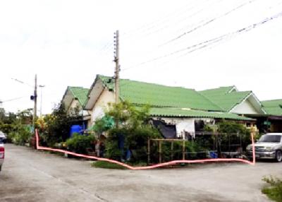 Single house V.P. Land and House, Chonburi.