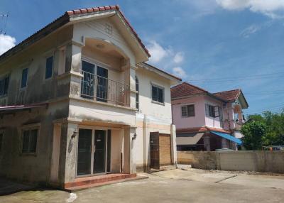 Single house, The Royal Lagoon, Nakhon Nayok.