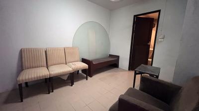 Condo For Renovation Sukhumvit 15