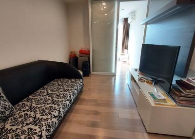 2-Bedroom Condo Asoke Nana