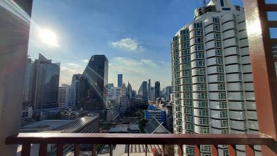 2-Bedroom Condo Asoke Nana