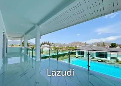 Luxury 7 Bedrooms Pool Villa Close to Black Mountain