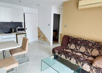 1 Bedrooms @ Paradise Park