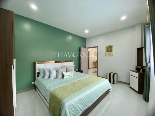 บ้าน ขาย 4 ห้องนอน 90 ตร.ม. ที่ดิน 220 m² ใน  Baramee Village, Pattaya