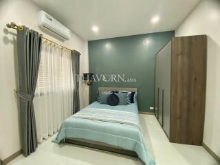 บ้าน ขาย 4 ห้องนอน 90 ตร.ม. ที่ดิน 220 m² ใน  Baramee Village, Pattaya