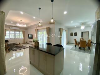 House For sale 4 bedroom 90 m² with land 220 m² in Baramee Village, Pattaya