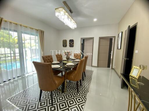 House For sale 4 bedroom 90 m² with land 220 m² in Baramee Village, Pattaya