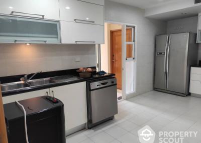 3-BR Apt. near BTS Phrom Phong (ID 551505)