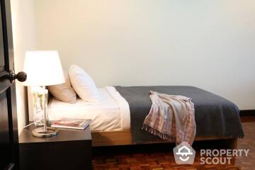 3-BR Apt. near MRT Sukhumvit (ID 515214)