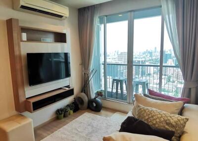 1 bed Condo in Rhythm Phahol - Ari Samsennai Sub District C020884