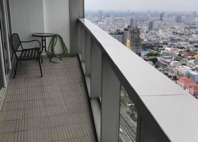 3 bed Condo in The River Khlong Ton Sai Sub District C020882