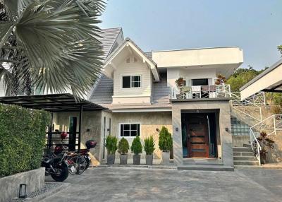 2 Bedrooms 2 Story house for Rent near Panya Den School: