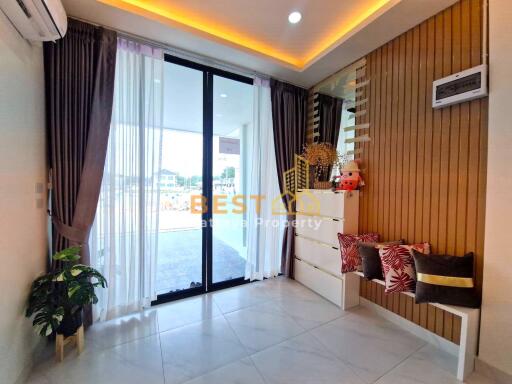 2 Bedrooms Townhouse in Rattanakorn Village 20 Siam Country Club H011704