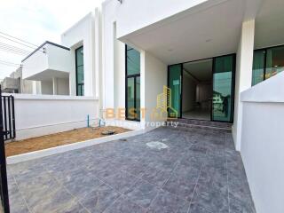 2 Bedrooms Townhouse in Rattanakorn Village 20 Siam Country Club H011704