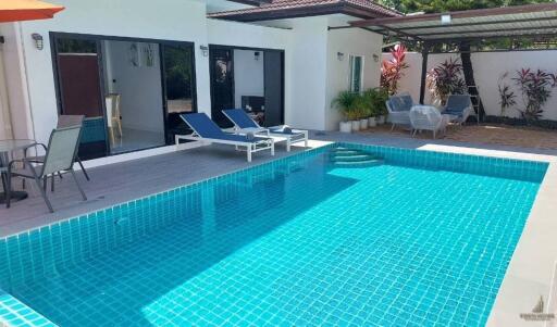 Striking Pool Villa in Rawai For Rent !!!
