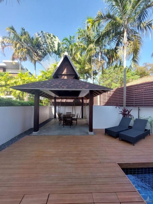 Private pool villa at Chalong for rent