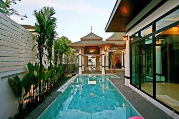 1-story pool villa for rent in Chalong !!