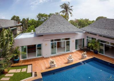 Bali style villa for rent at Rawai