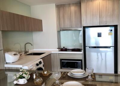 Modern and luxury condo with 1 Bedroom