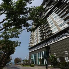 Luxury condo with 2 bedroom and ocean view