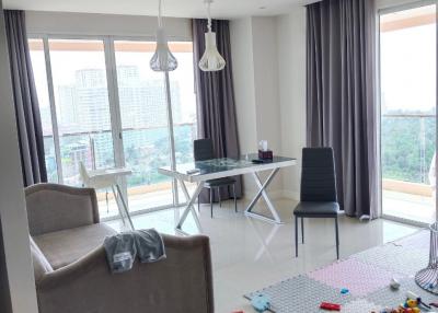 Beautiful condo with sea view on Thappraya Road