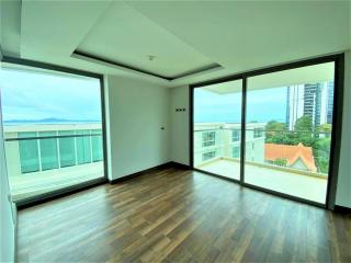 Two bedroom on 6th floor with great view