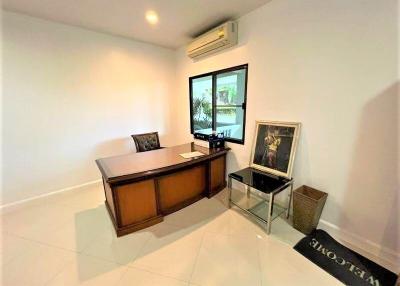 2 bedroom condo in beach project