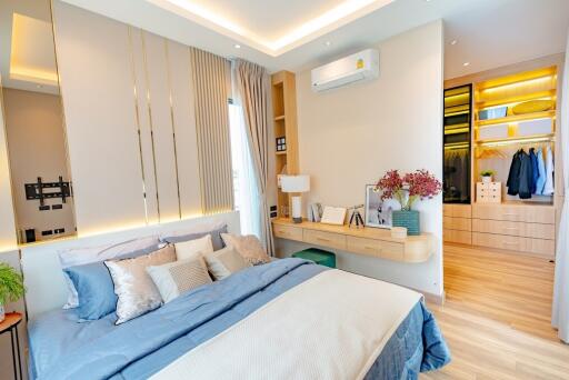 Modern luxury 4 bedroom pool villa