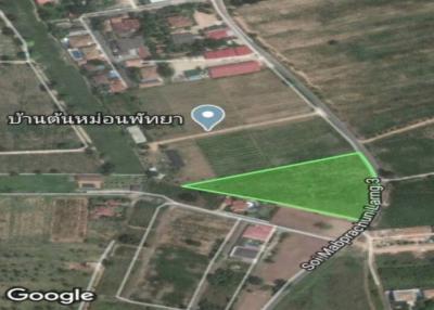 Land plot for sale close to main road