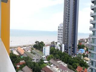 Sea View condo for sale Pattaya
