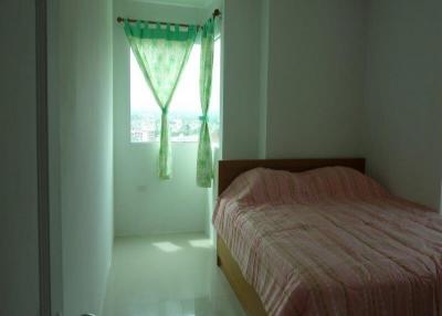 Seaview 2 bedroom condo in Wongamat