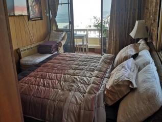 Large 2 bedroom beachfront condo