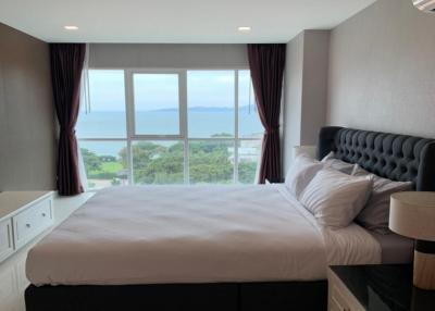 Ocean front condo with 1 bedroom