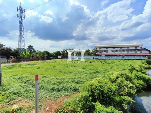 42604 - Phutthabucha 32 Land for sale 1-2-81.7 rai, near King Mongkut