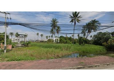 43187 - Phutthamonthon Sai 7 Land for sale, area 16-0-68 rai.