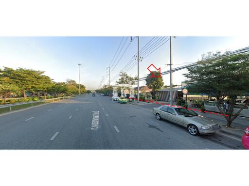 43170 - Land for sale in Phutthamonthon Sai 2, area 8-3-17 rai, near the Safe Center market.