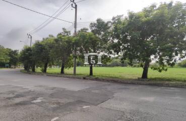 43127 - Land for sale, Lake Wood Bangna-Trad, next to the lake, area 1-1-8 rai.