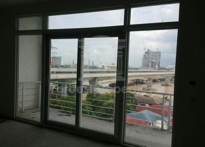 36703 Land with 8-story apartment, 48 rooms, next to the Chao Phraya River. Rattanathibet Rd.