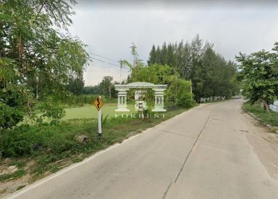 90544 - Land for sale on Liap Klong Road, Mueang Nakhon Pathom, area 54-1-71 rai.