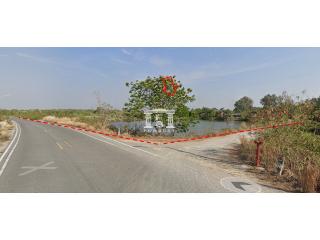 43066 - Land for sale in Bang Pakong, area 90-2-34 rai, Motorway Road 7.