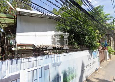 40984 - Land for sale, Sukhumvit 49, Soi Tor Sak 1, Exit Thonglor 13, Soi Prom Phak, area 196 square wah.