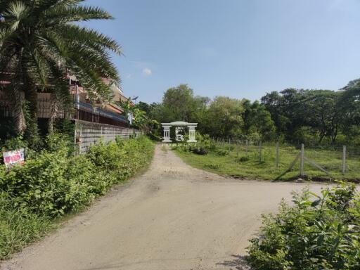 43039 - Land for sale in Hathairat, area 8 rai, near Khlong Sam Wa District Office.