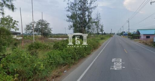 42200 - Land for sale, area 131 rai, next to Cha-am-Khlong Khon Road, Km. 3, Samut Songkhram.