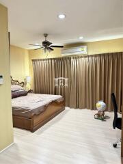 42996 - Townhouse for sale, Baan Klang Muang Chokchai 4,