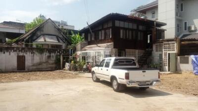 90145 - Land for sale, Soi Taksin 12 Bukkhalo, Thonburi Road, Plot size 102 Sq.wa