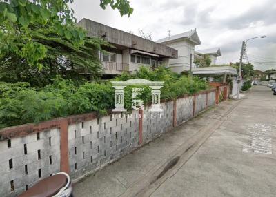 442003 - Ekamai 6 Land For Sale 295 sq.wa (1,180 sq.m.)